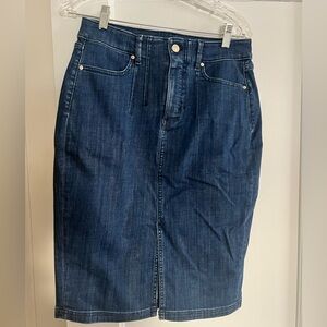 WHITE HOUSE BLACK MARKET denim pencil skirt Notte Authentic wash -6-NWT!